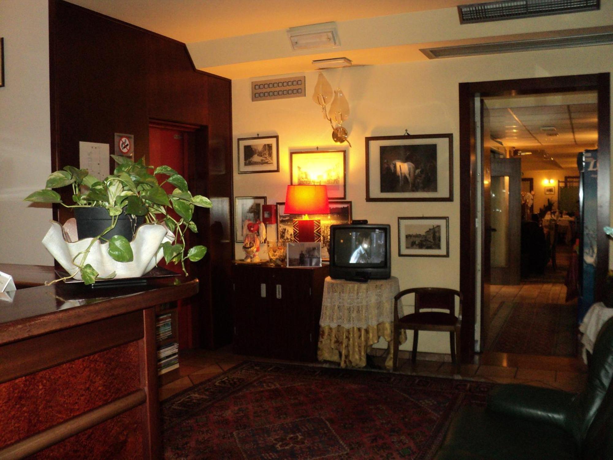 Albergo La Bersagliera Noventa di Piave Esterno foto