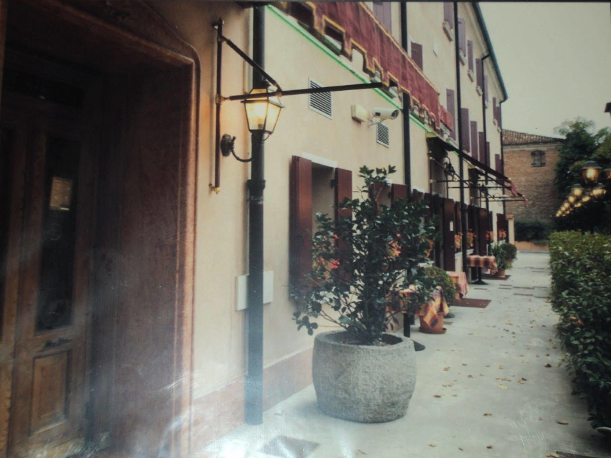 Albergo La Bersagliera Noventa di Piave Esterno foto