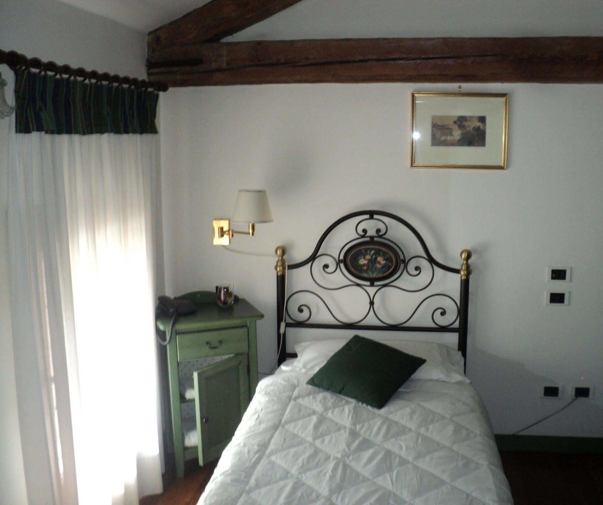 Albergo La Bersagliera Noventa di Piave Esterno foto