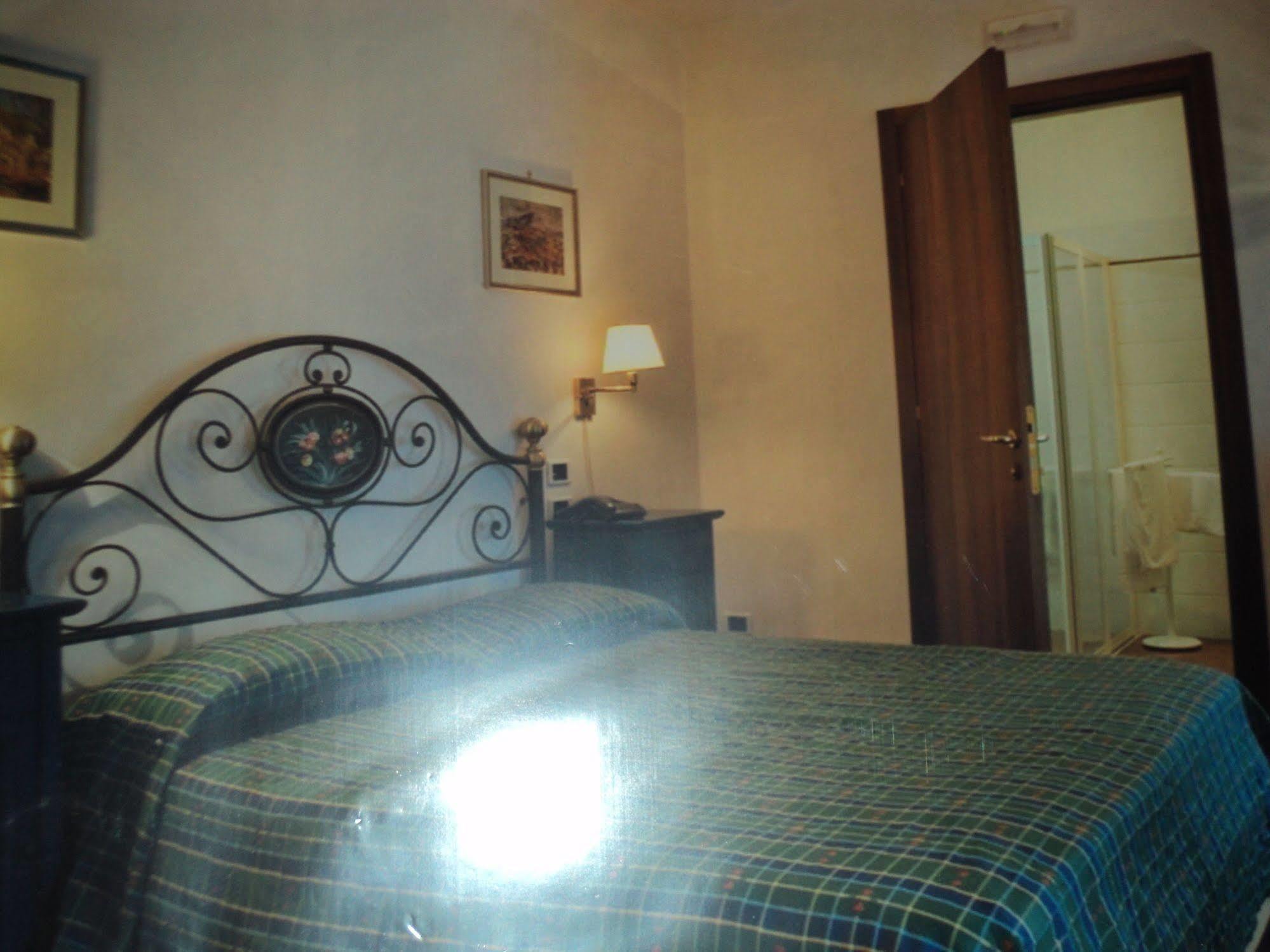 Albergo La Bersagliera Noventa di Piave Esterno foto