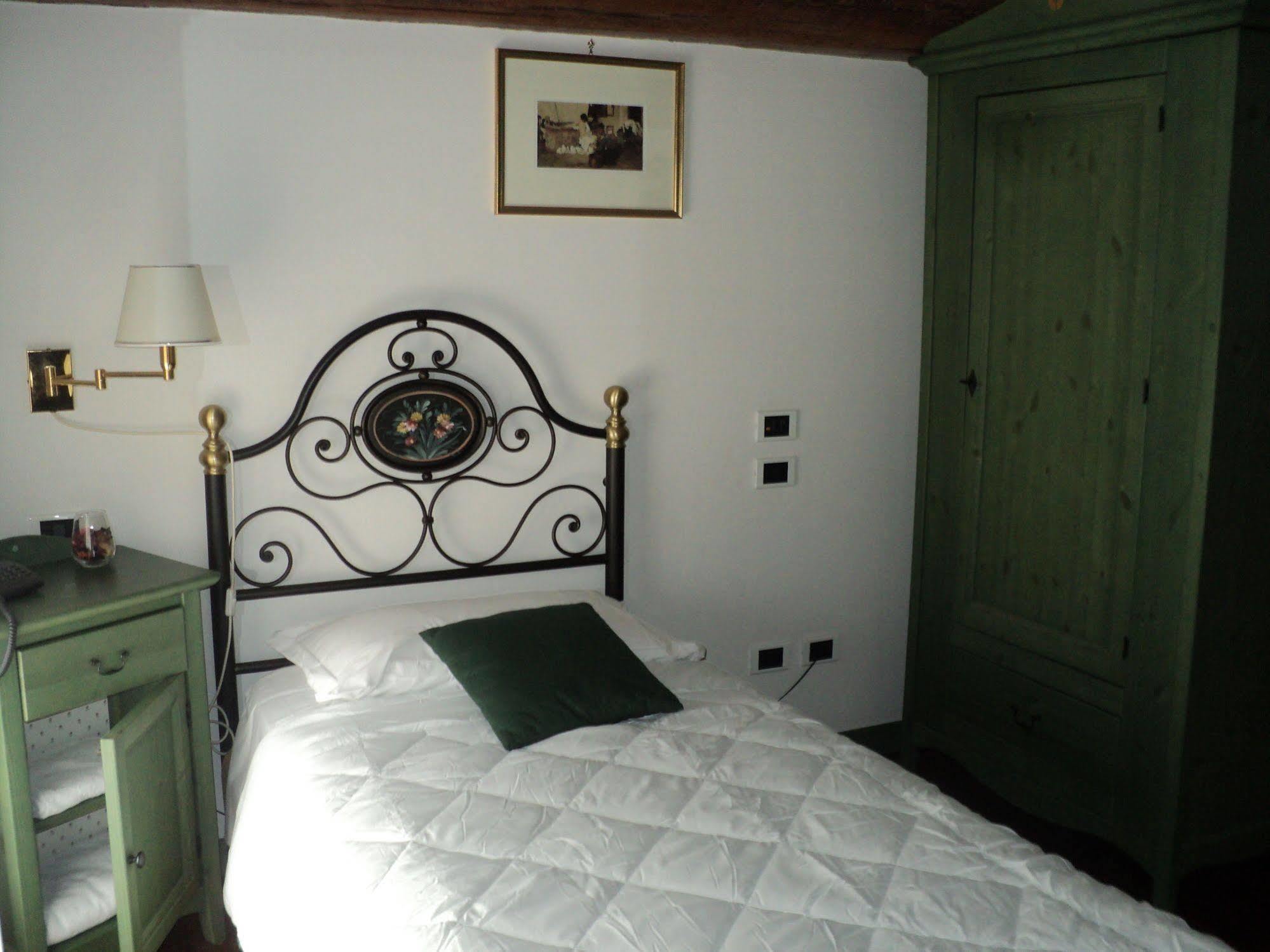 Albergo La Bersagliera Noventa di Piave Esterno foto